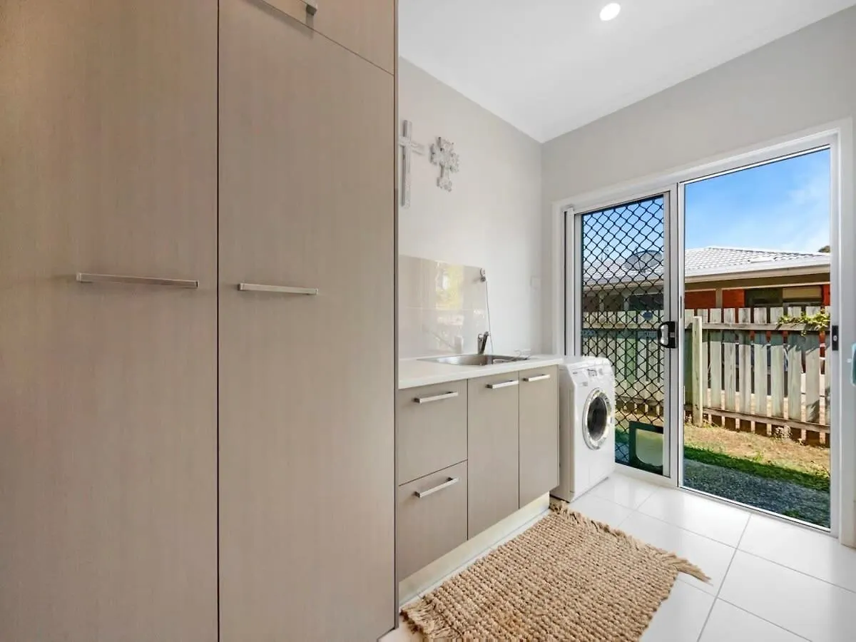 Holiday home Beachside Bliss - Pool, Cinema & Alfresco Living Buddina
