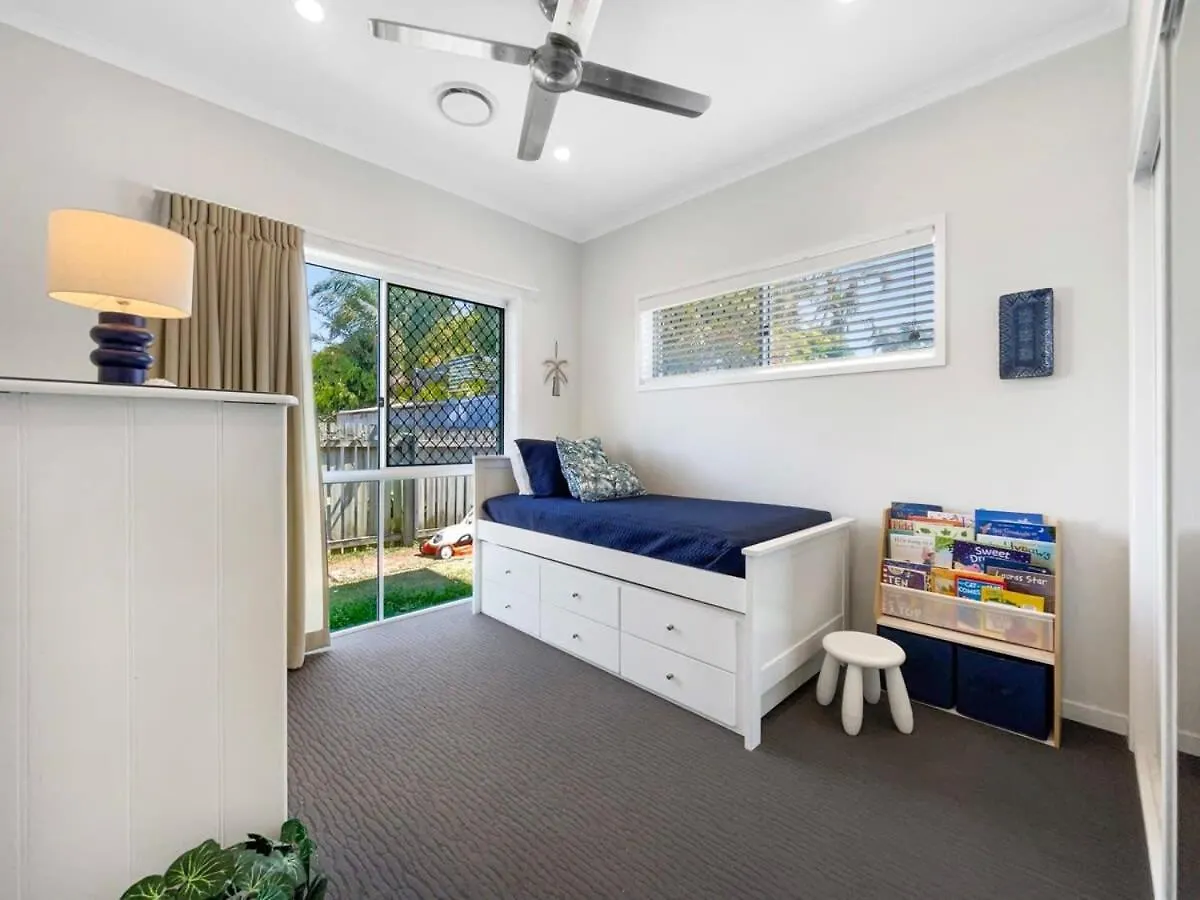 Beachside Bliss - Pool, Cinema & Alfresco Living Buddina 0*,  Australia